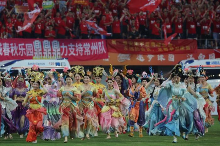 因何奔赴一座城？文旅热蕴藏“城市密码”