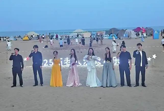 海韵歌声燃动<font color='red'>青岛</font>之夜 “