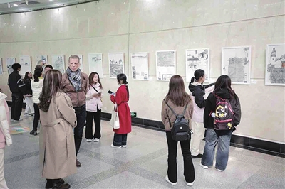 39幅跨媒介作品亮相<font color='red'>青岛</font>