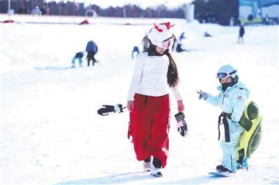 <font color='red'>青岛</font>西海岸新区推出“冬