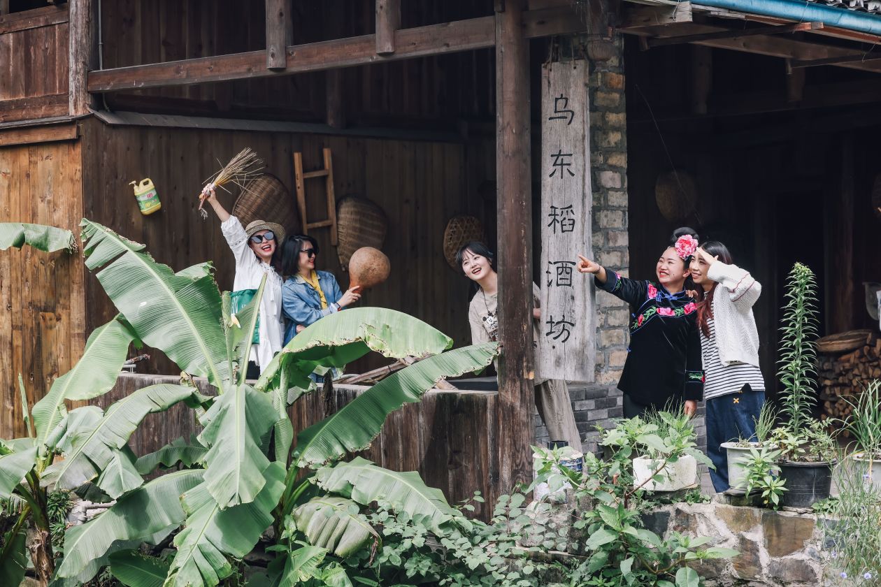 跳出“卖风景”、融入烟火日常、提供情绪价值——贵州新文