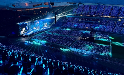 “网络神曲”背后的文化密码