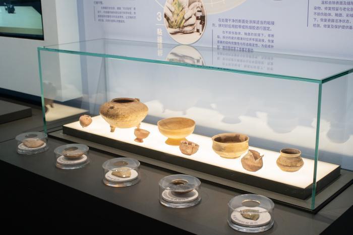 广西推出文物保护修复展 科技赋能让文物“活起来”