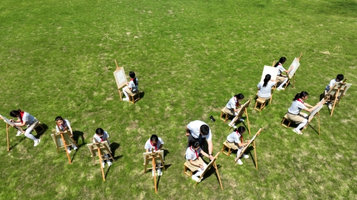 当校园流行语撞上网络梗 如何疏通“梗阻”