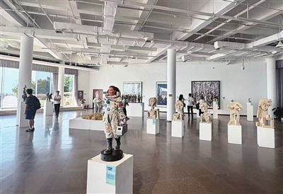 青蓝之梦对话千里 东师美院111件师生佳作开展